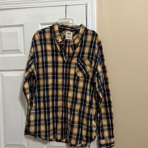 COPY - Levi’s plaid long sleeve men’s XXL shirt. Excellent condition.